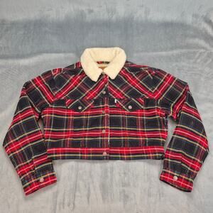 Levi’s Woman's Cropped Red Plaid Corduroy Trucker Jacket Sz M Sherpa Lined
